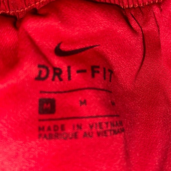 red nike shorts - Picture 3 of 3